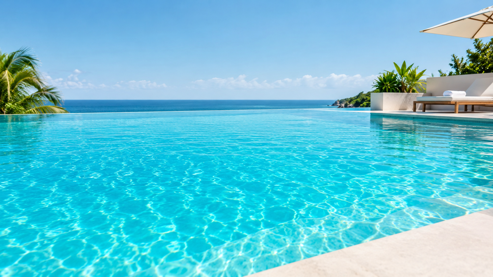 Luxury Swimming Pool